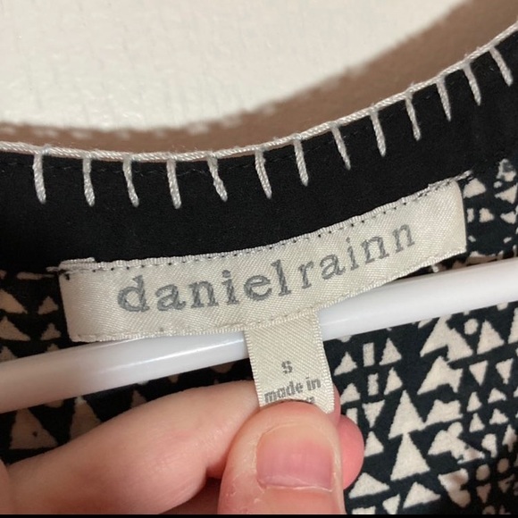 Daniel Rainn Tank Top Embrodiered Small - Picture 4 of 6